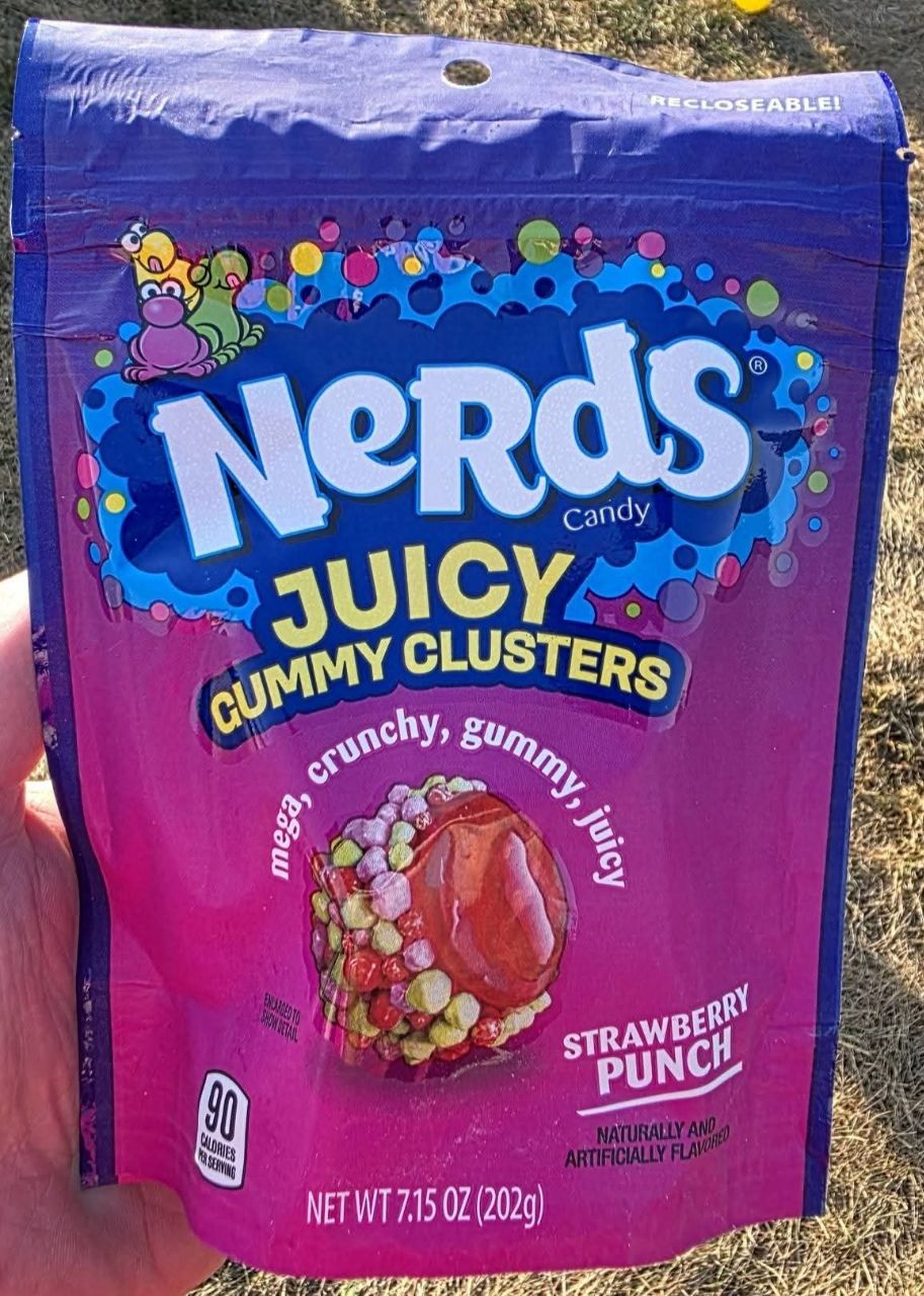 5116151153530964906_121 Nerds Juicy Gummy Clusters